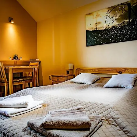 Siodme Niebo שצ'קלארסקה פוראובה