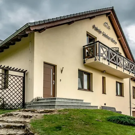 Siodme Niebo * שצ'קלארסקה פוראובה